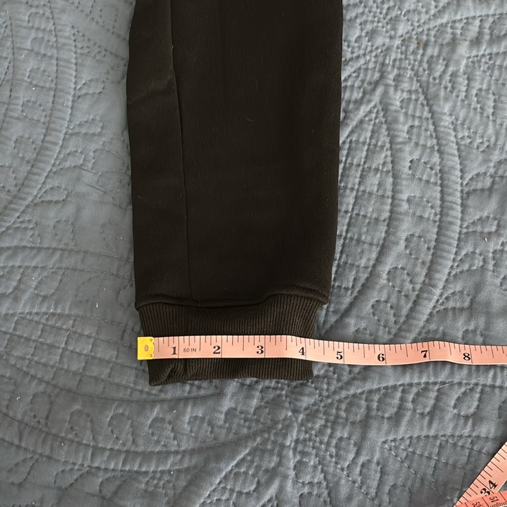 Hype Black Relaxed Fit Cargo Sweatpants - Size Medium - Picture 12 of 12